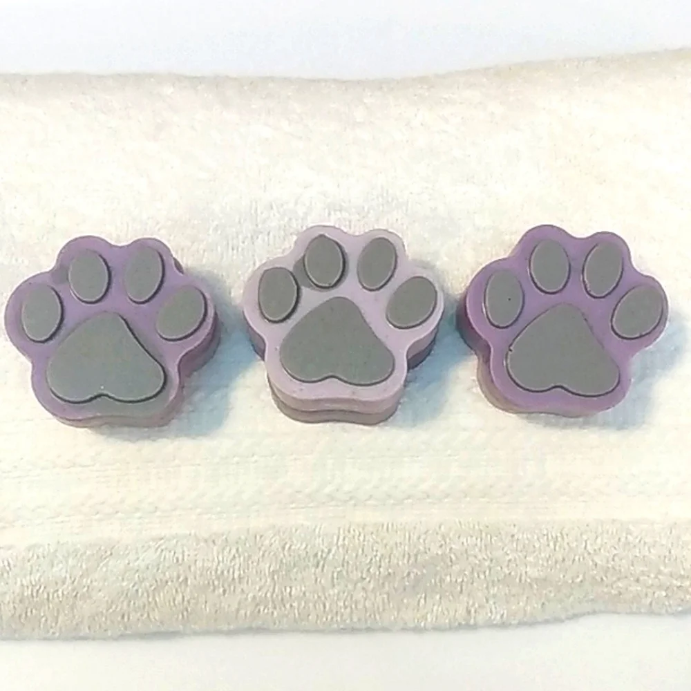 HANDCRAFTED OATMEAL LAVENDER CLAY DOG SOAP PET PAWS 6-PC ARTISAN BATH SOAP NWT